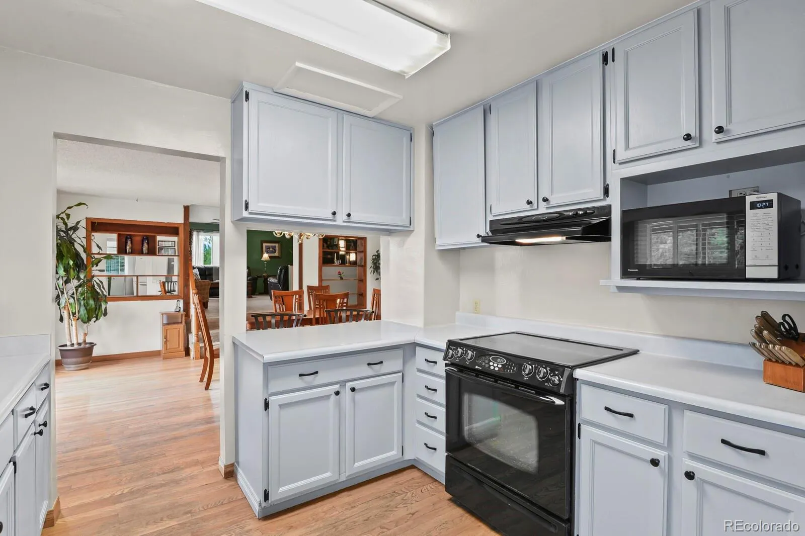 6575 Estes Street Arvada CO 80004 MLS #REC5828185 05142026220751 1600 6