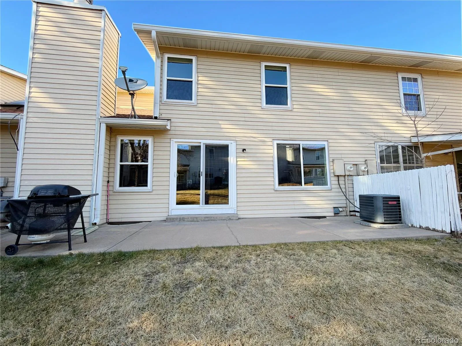 2466 S Vaughn Way #B Aurora CO 80014 MLS #REC5828304 03212026055106 1600 23