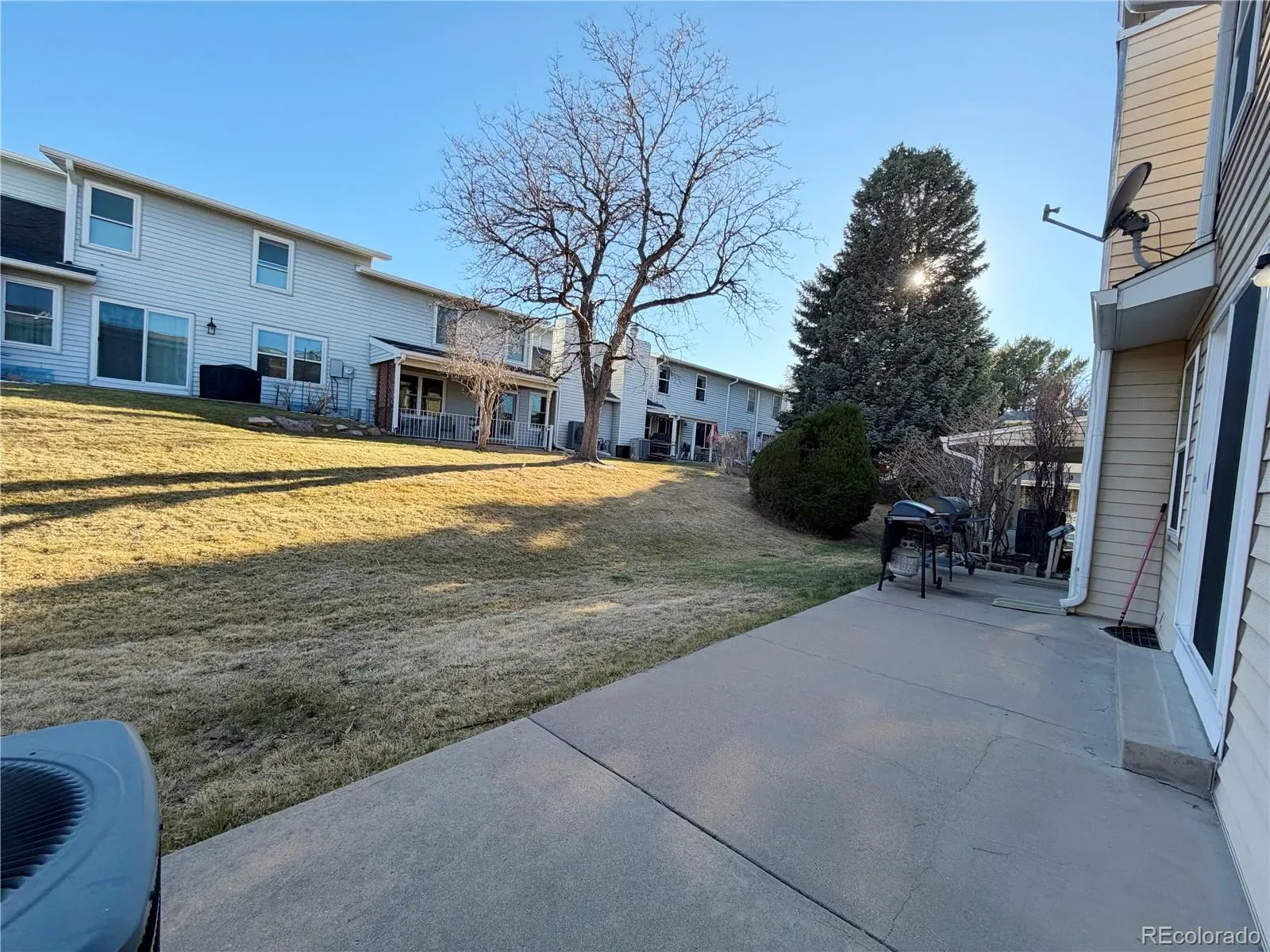 2466 S Vaughn Way #B Aurora CO 80014 MLS #REC5828304 03212026055106 1600 24