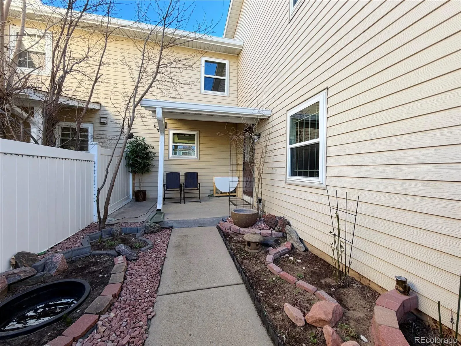 2466 S Vaughn Way #B Aurora CO 80014 MLS #REC5828304 03212026055106 1600 3