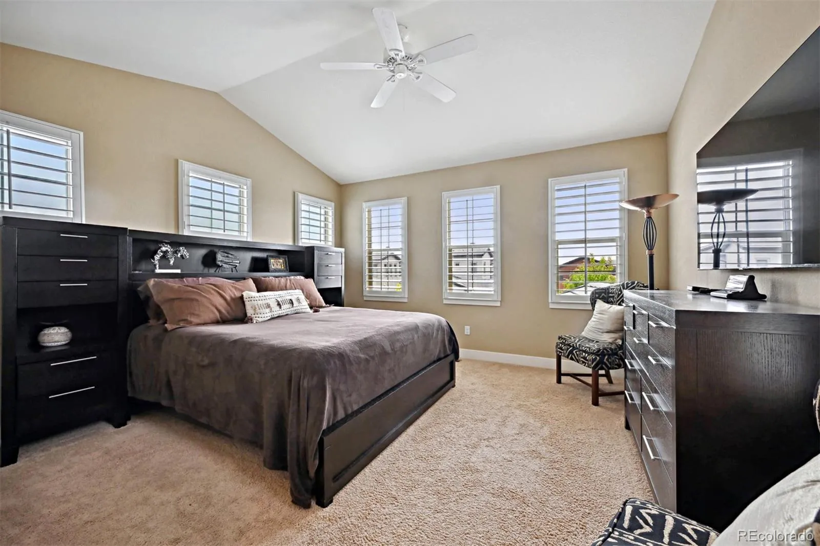 15569 W La Salle Avenue Lakewood CO 80228 MLS #REC5828975 05022026060210 1600 15