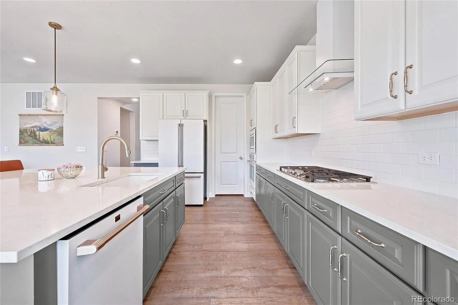 5462 Gray Wolf Lane Castle Rock CO 80104 | MLS #REC5830698 08302026173633 1600 5