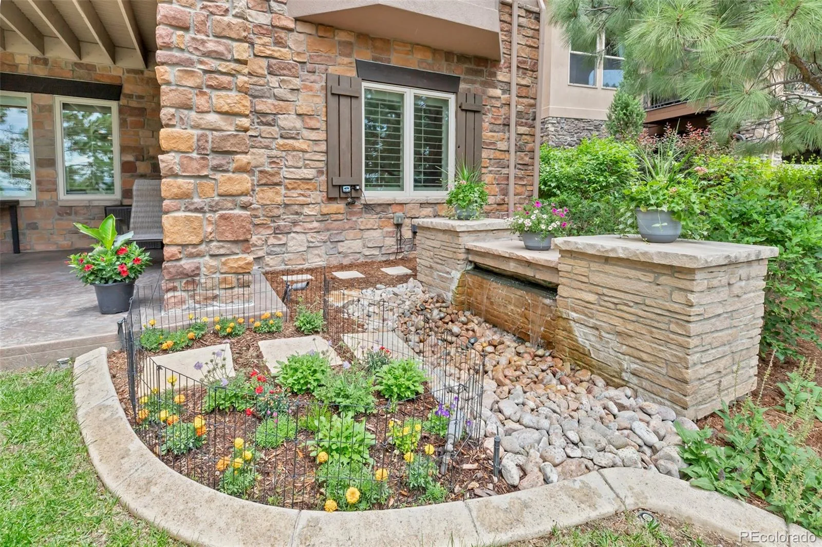 5101 Ten Mile Place Castle Rock CO 80108 | MLS #REC5832479 08262026134232 1600 2