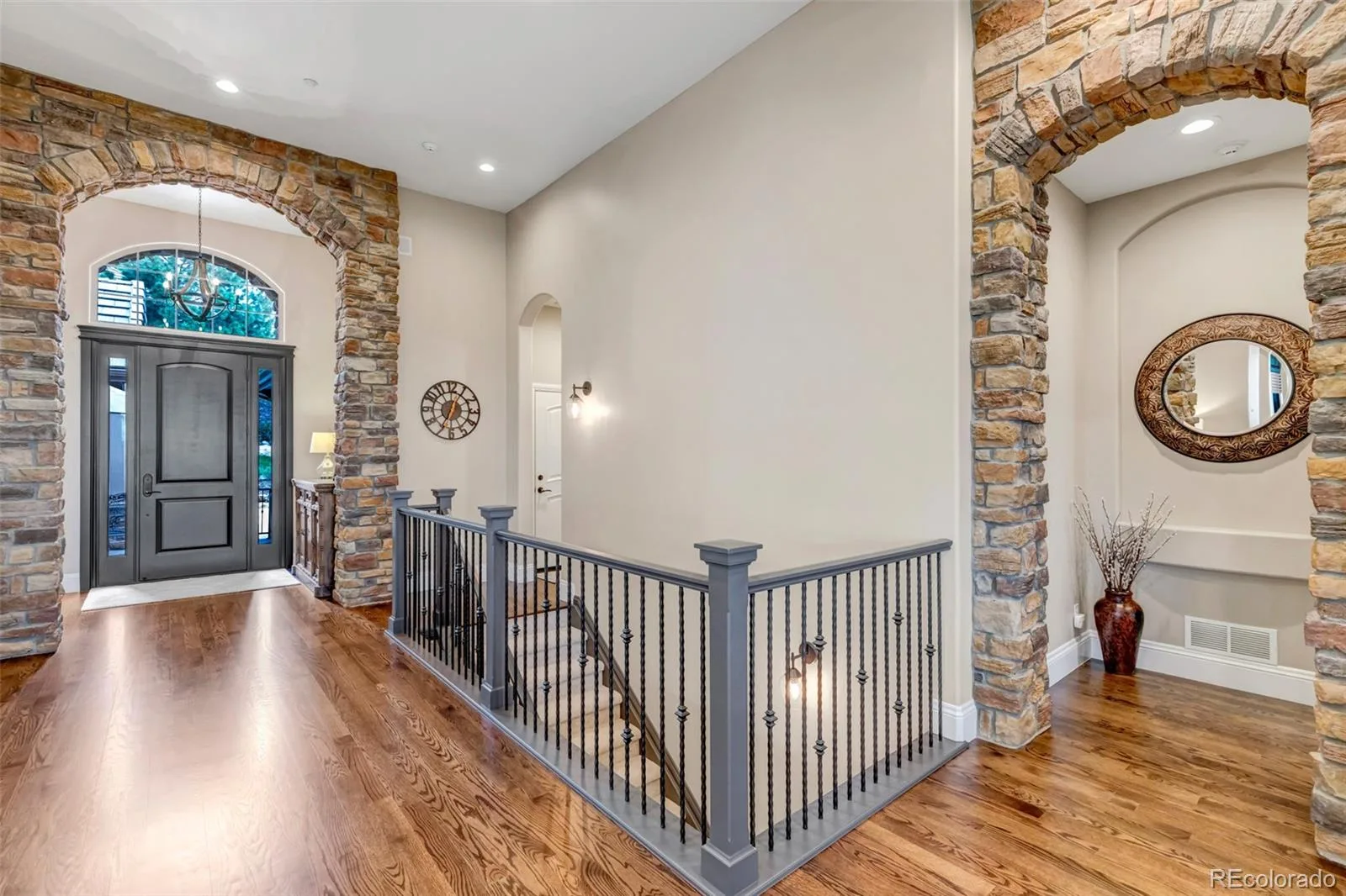 5101 Ten Mile Place Castle Rock CO 80108 | MLS #REC5832479 08262026134232 1600 4