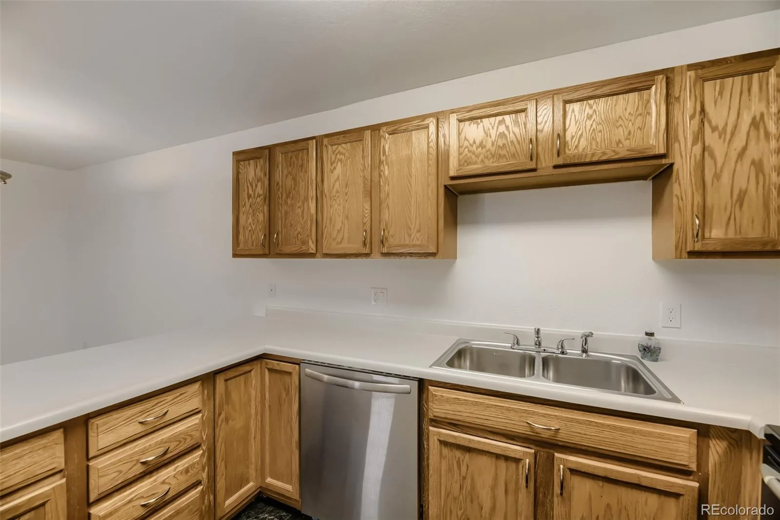13095 W Cedar Drive #106 Lakewood CO 80228 | MLS #REC5832754 07252026013341 1600 21