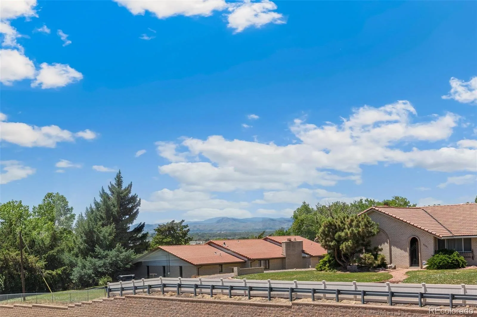 6305 King Court Denver CO 80221 | MLS #REC5835589 07072026230728 1600 12