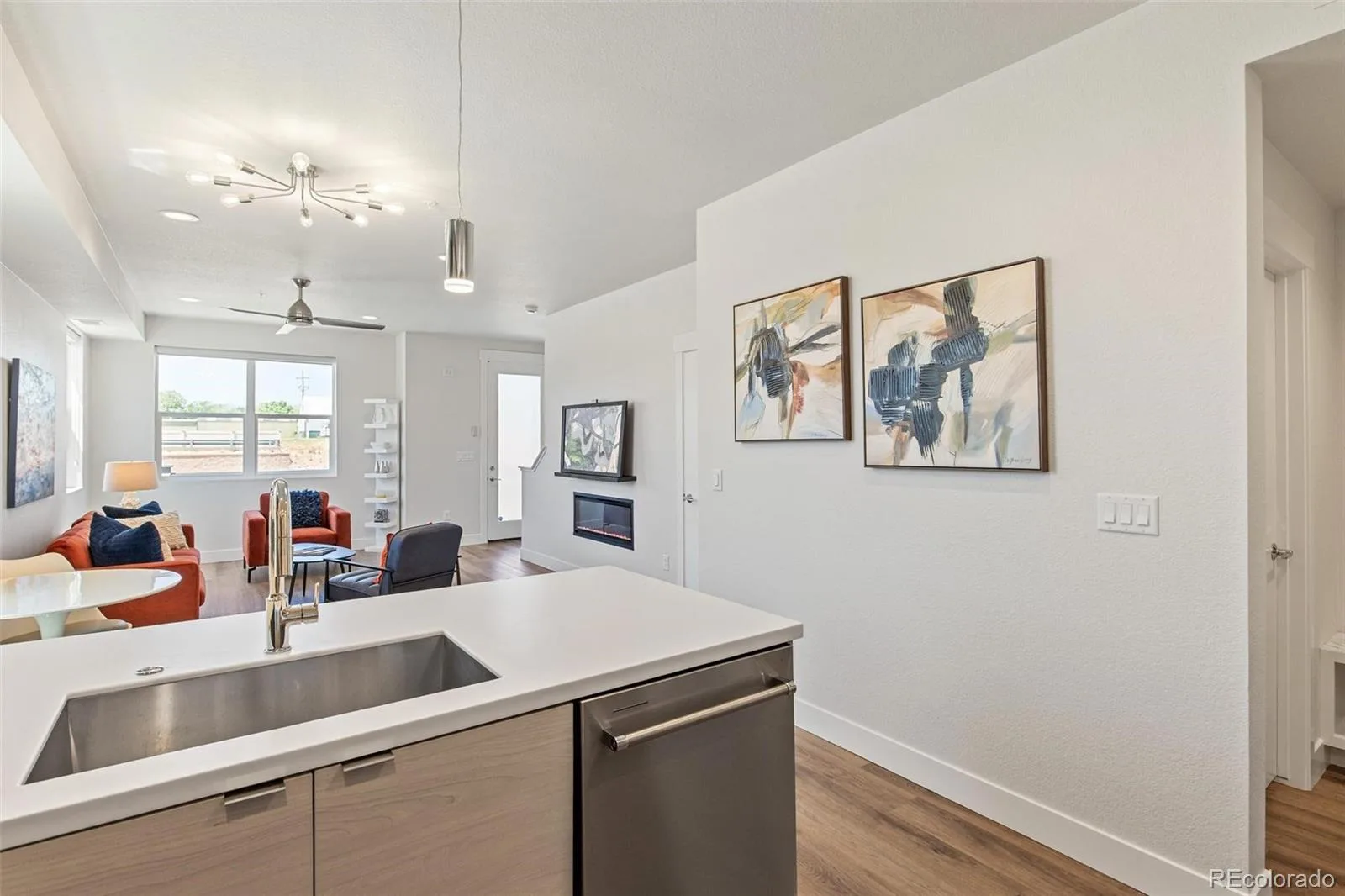 6305 King Court Denver CO 80221 | MLS #REC5835589 07072026230728 1600 7