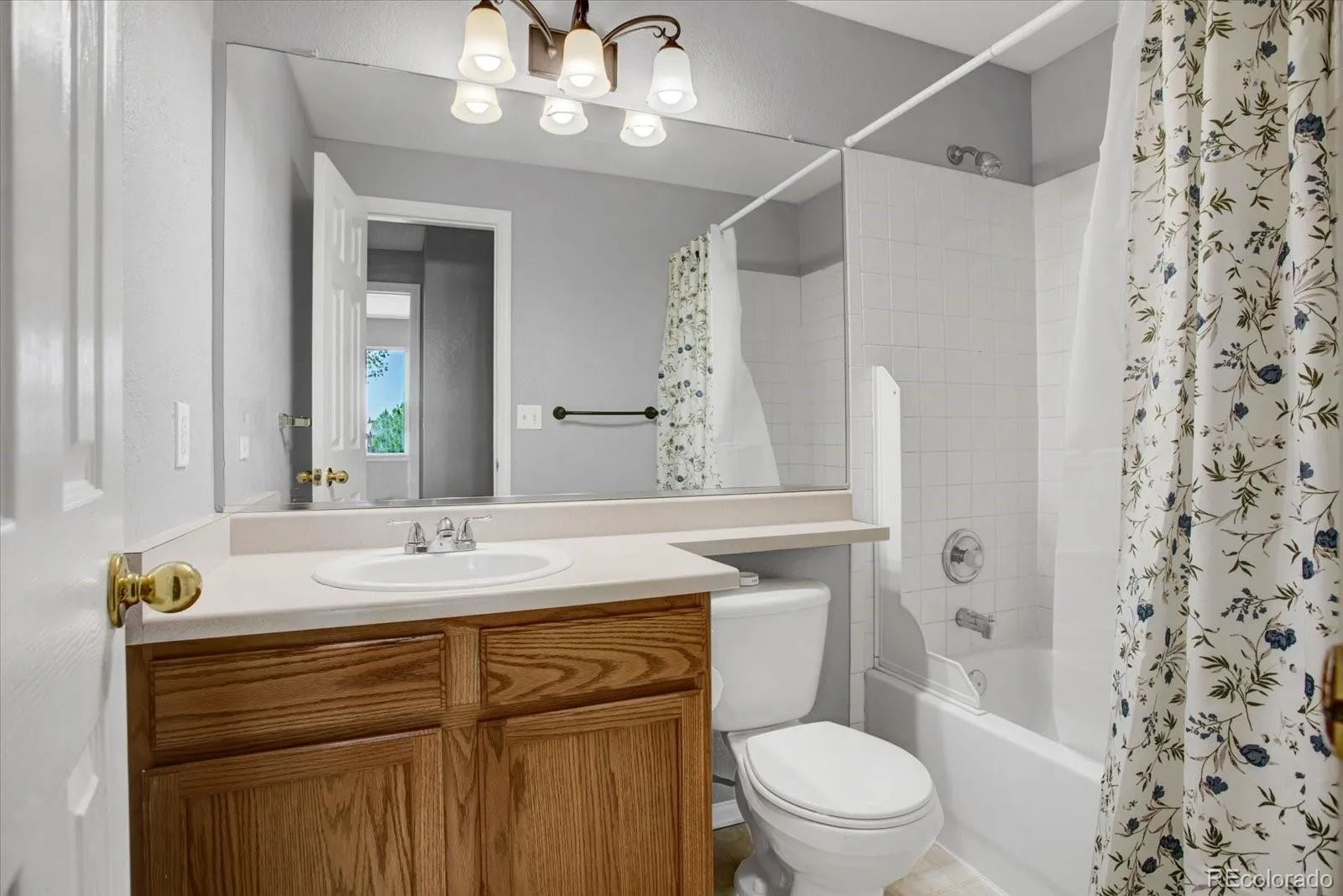 5189 Enid Way Denver CO 80239 MLS #REC5836271 05092026192704 1600 11
