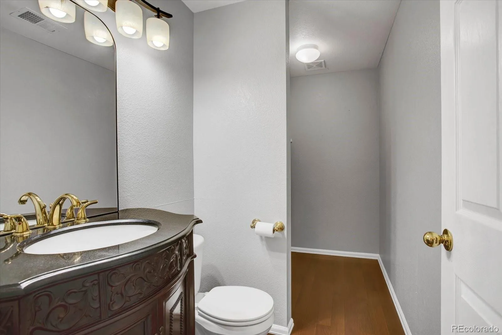 5189 Enid Way Denver CO 80239 MLS #REC5836271 05092026192704 1600 6