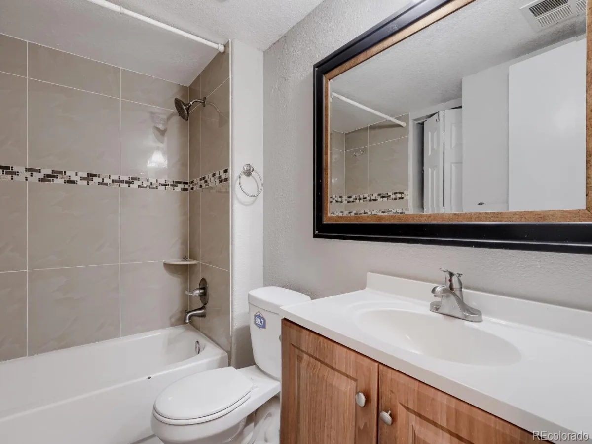 18094 E Ohio Avenue #104 Aurora CO 80017 | MLS #REC5836781 10012026181312 1200 10