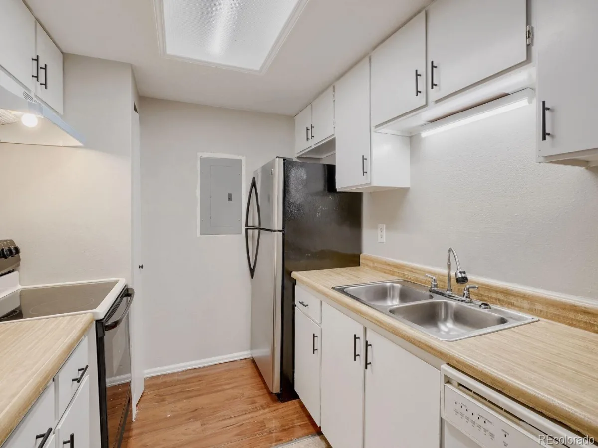18094 E Ohio Avenue #104 Aurora CO 80017 | MLS #REC5836781 10012026181312 1200 4
