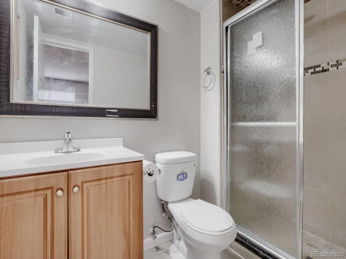 18094 E Ohio Avenue #104 Aurora CO 80017 | MLS #REC5836781 10012026181312 1200 7