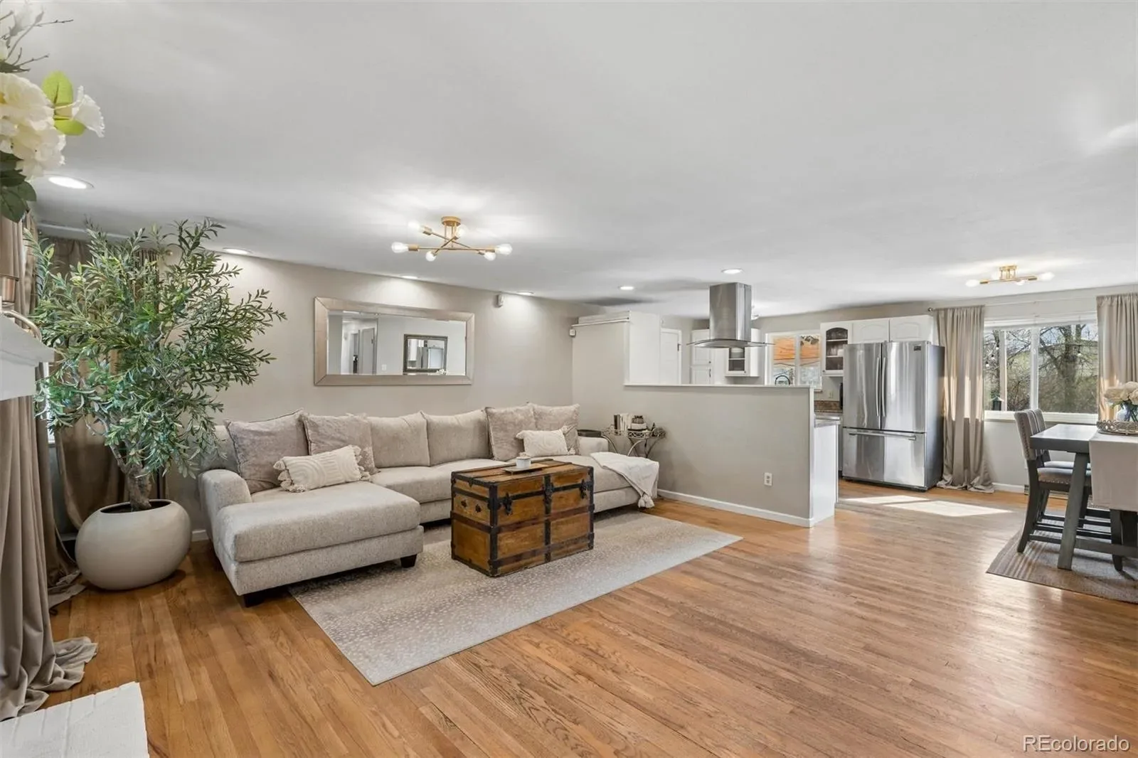 03262026004517 1600 15