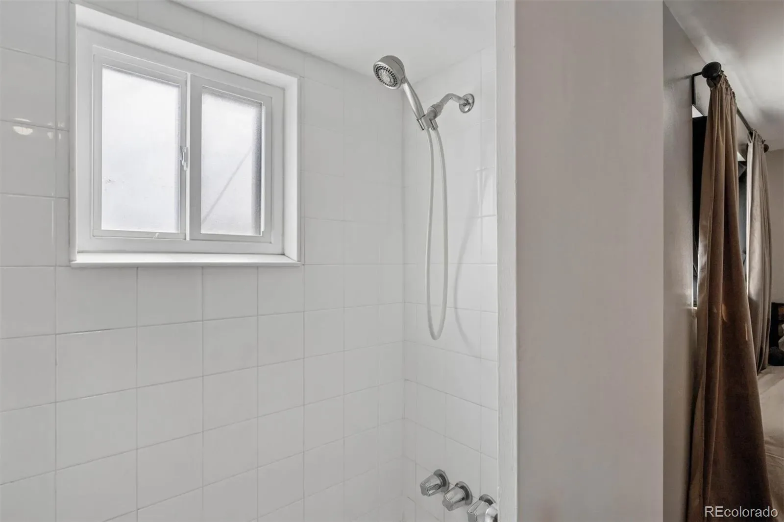 03262026004517 1600 20