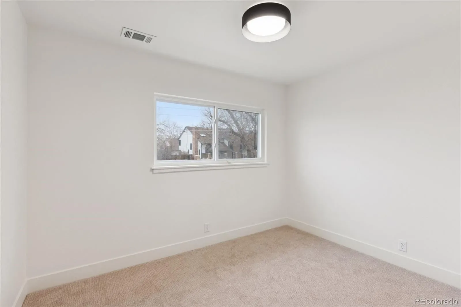 03272026233545 1600 16