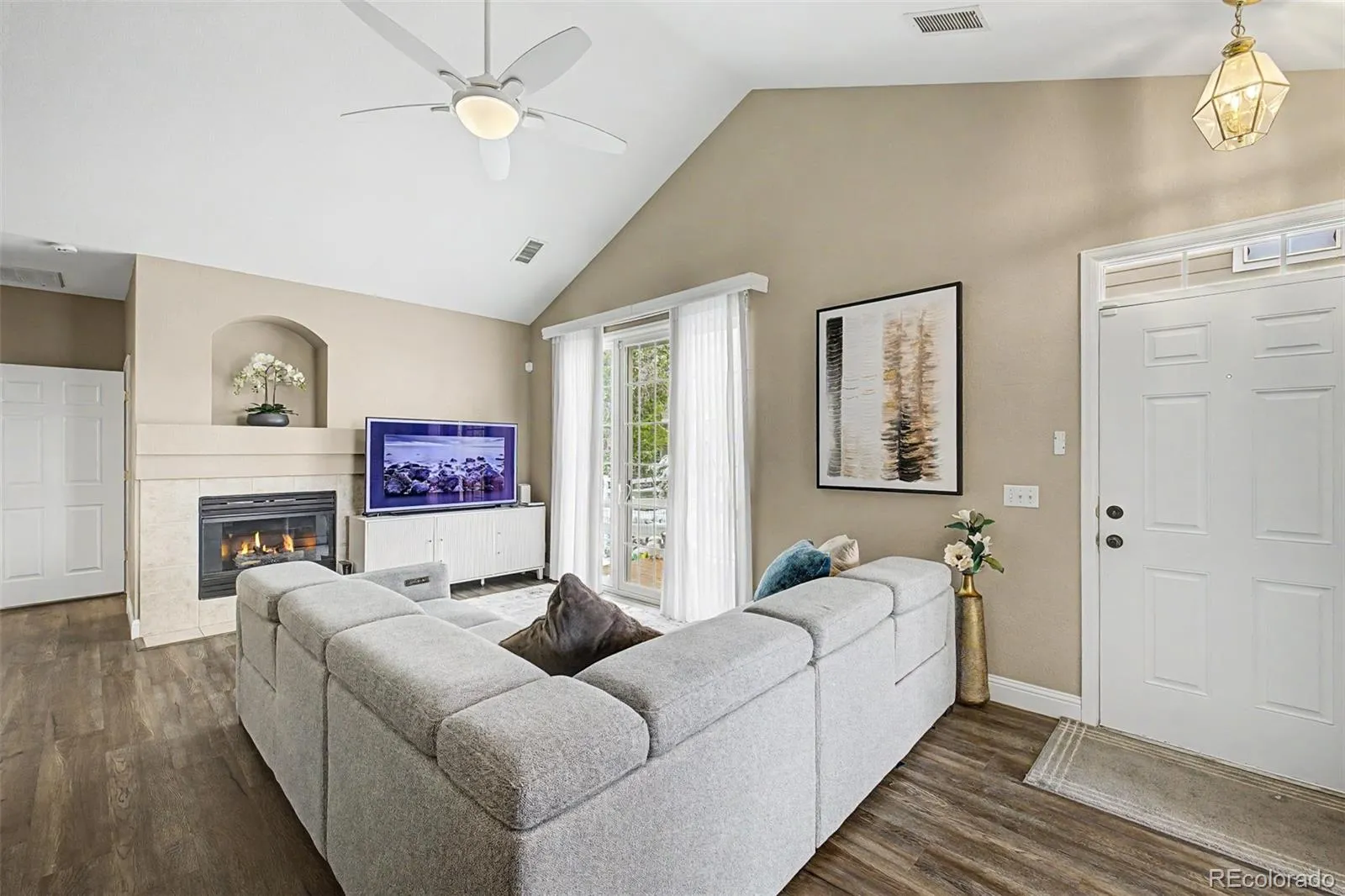 4457 S Jebel Court Centennial CO 80015 | MLS #REC5845676 04202026182337 1600 2