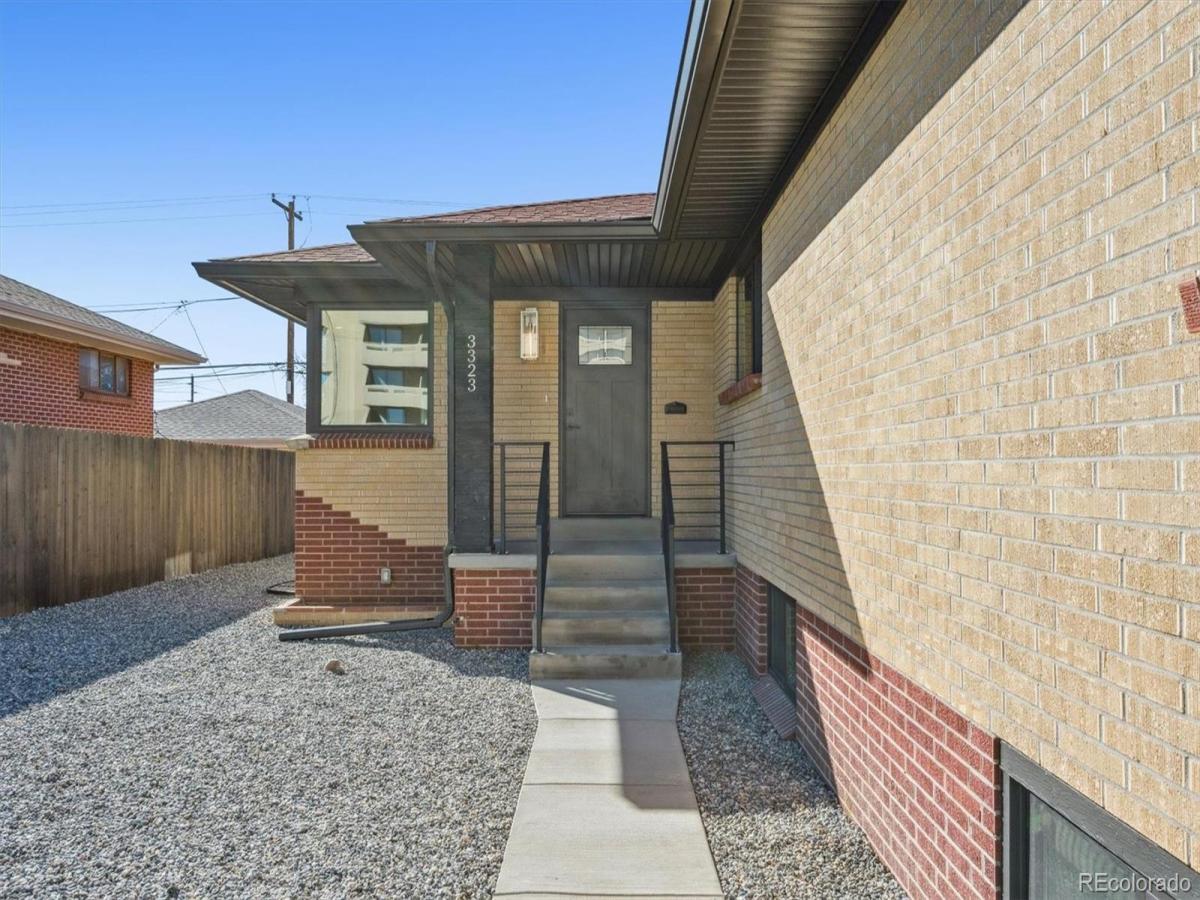 3323 Poplar Street #3323 Denver CO 80207 | MLS #REC5846020 MLS #REC5846020 image #0