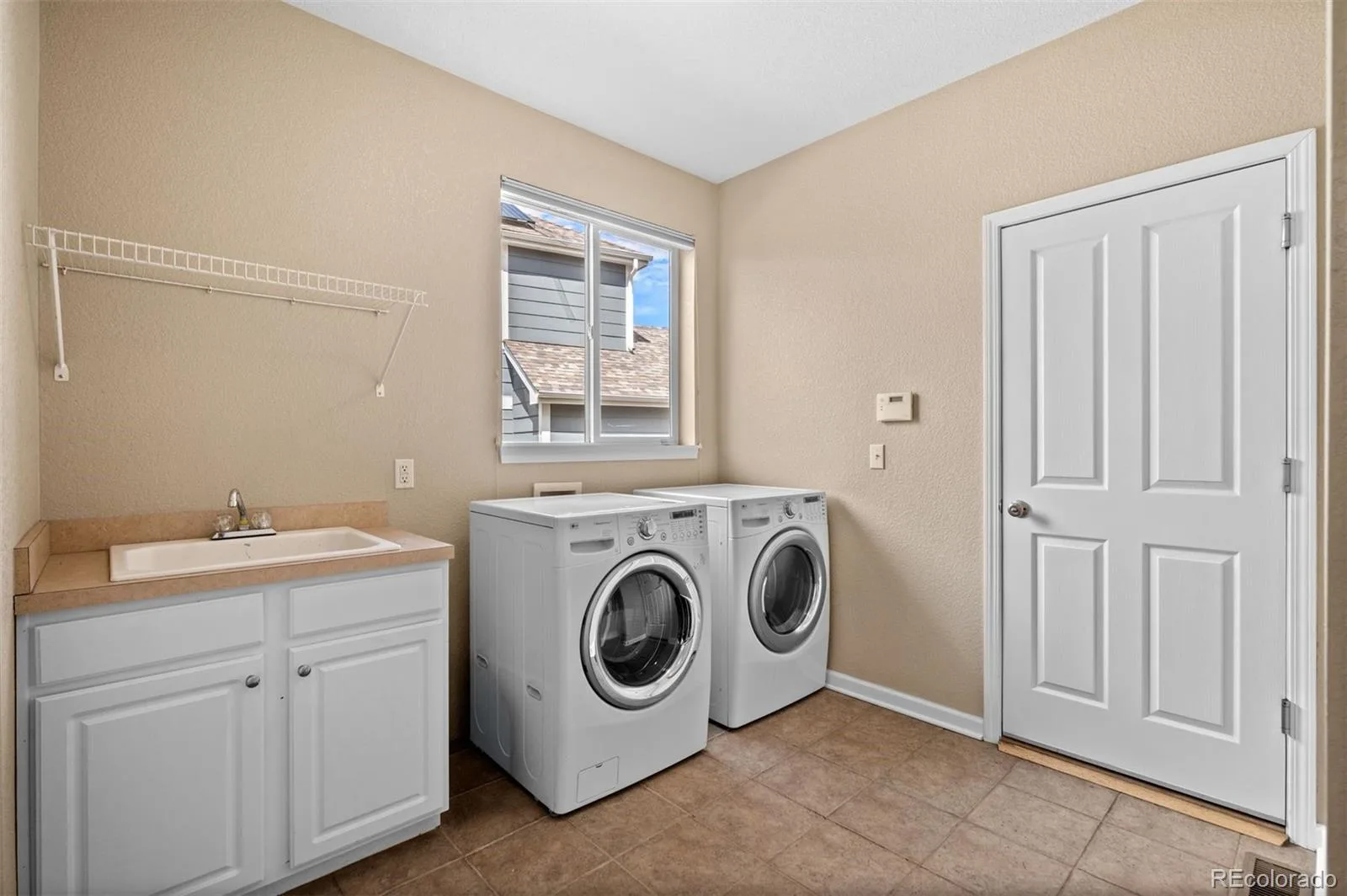 12009 Pine Top Street Parker CO 80138 | MLS #REC5846375 07092026004555 1600 27