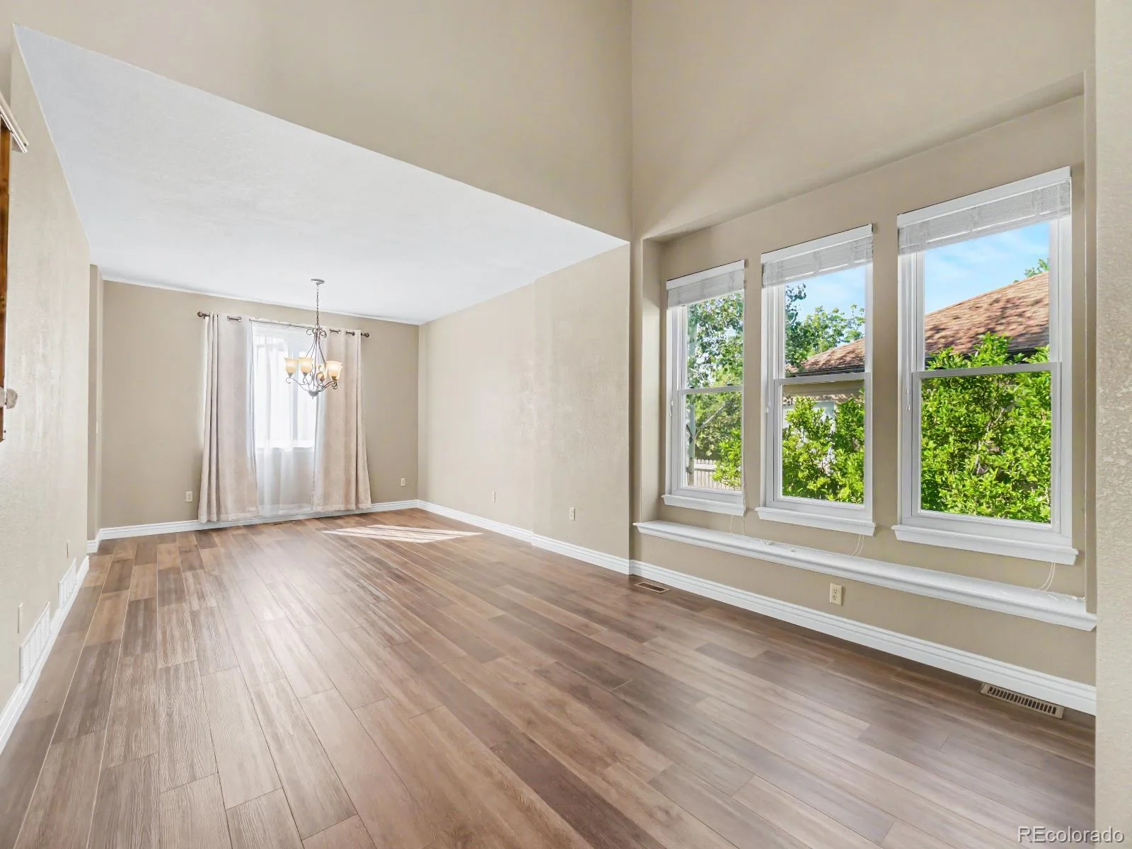 1250 Snowberry Lane Broomfield CO 80020 MLS #REC5846669 06302026235549 1600 8