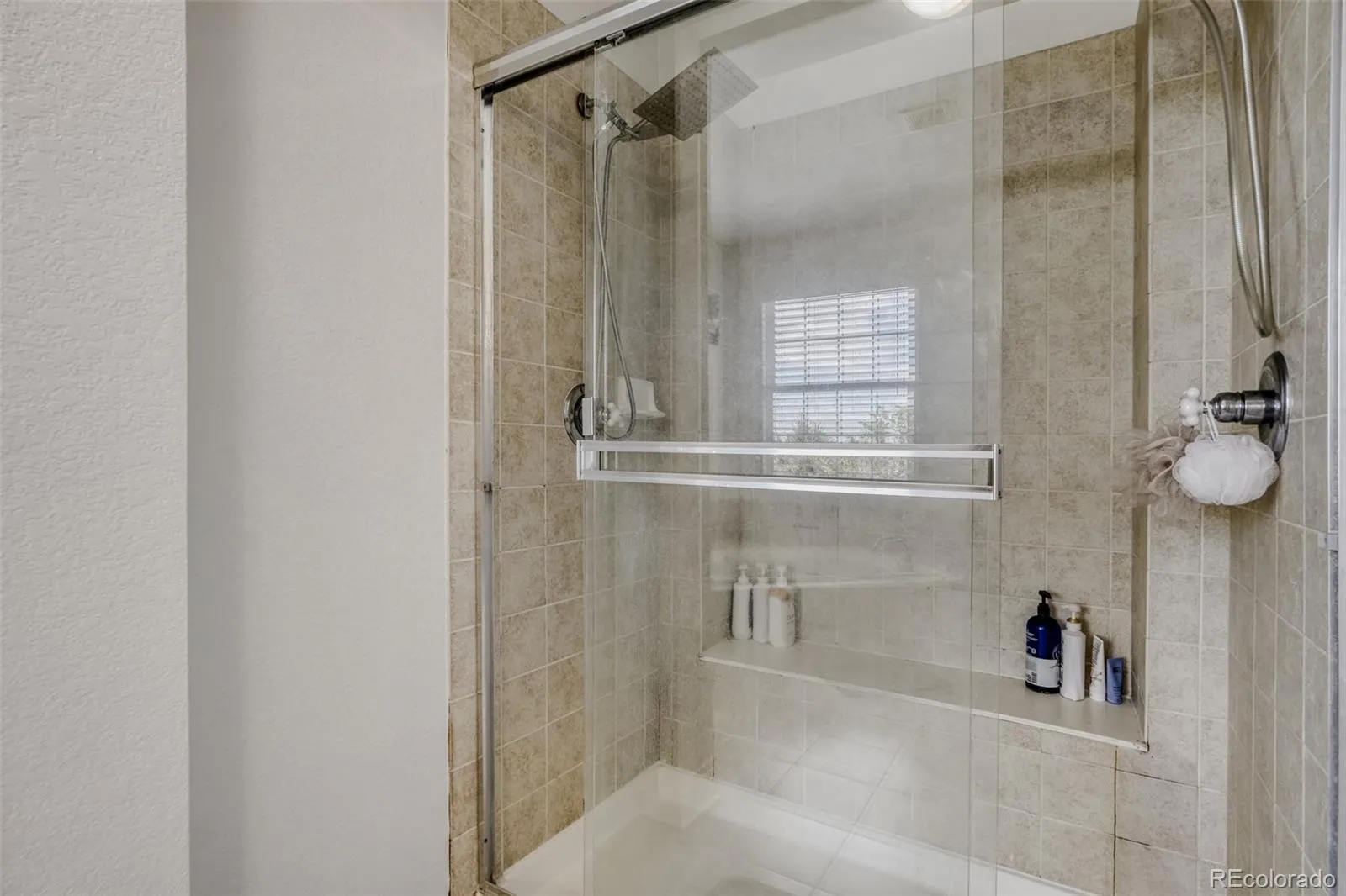 24476 E Fremont Drive Aurora CO 80016 MLS #REC5846710 04292026224814 1600 23