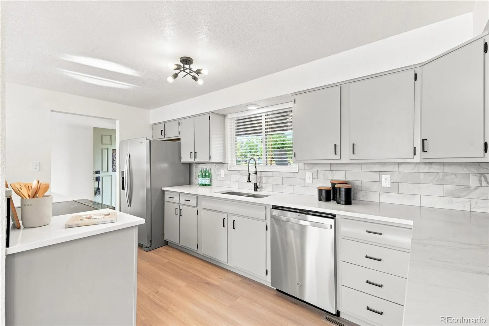 2787 S Meade Street Denver CO 80236 | MLS #REC5848697 09232026212438 1600 3