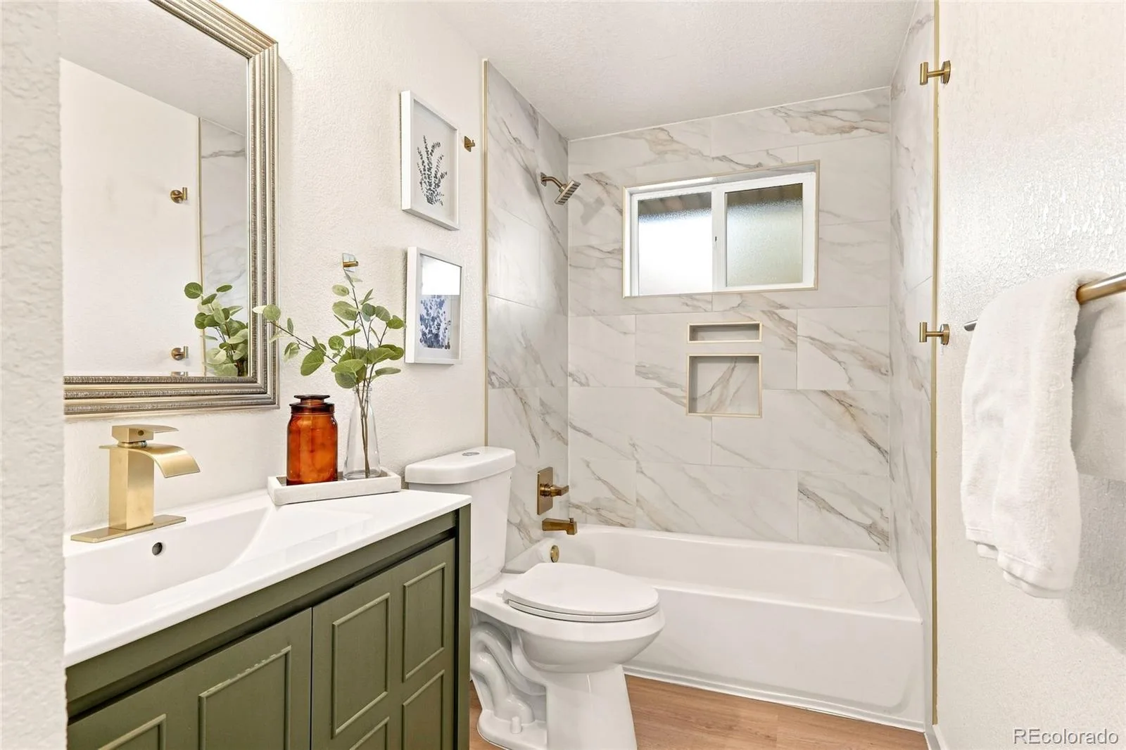 2787 S Meade Street Denver CO 80236 | MLS #REC5848697 09232026212438 1600 7