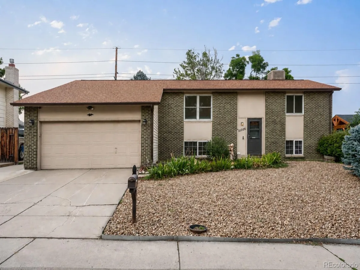 11305 W Texas Avenue Denver CO 80232 | MLS #REC5849484 08152026213655 1200 1
