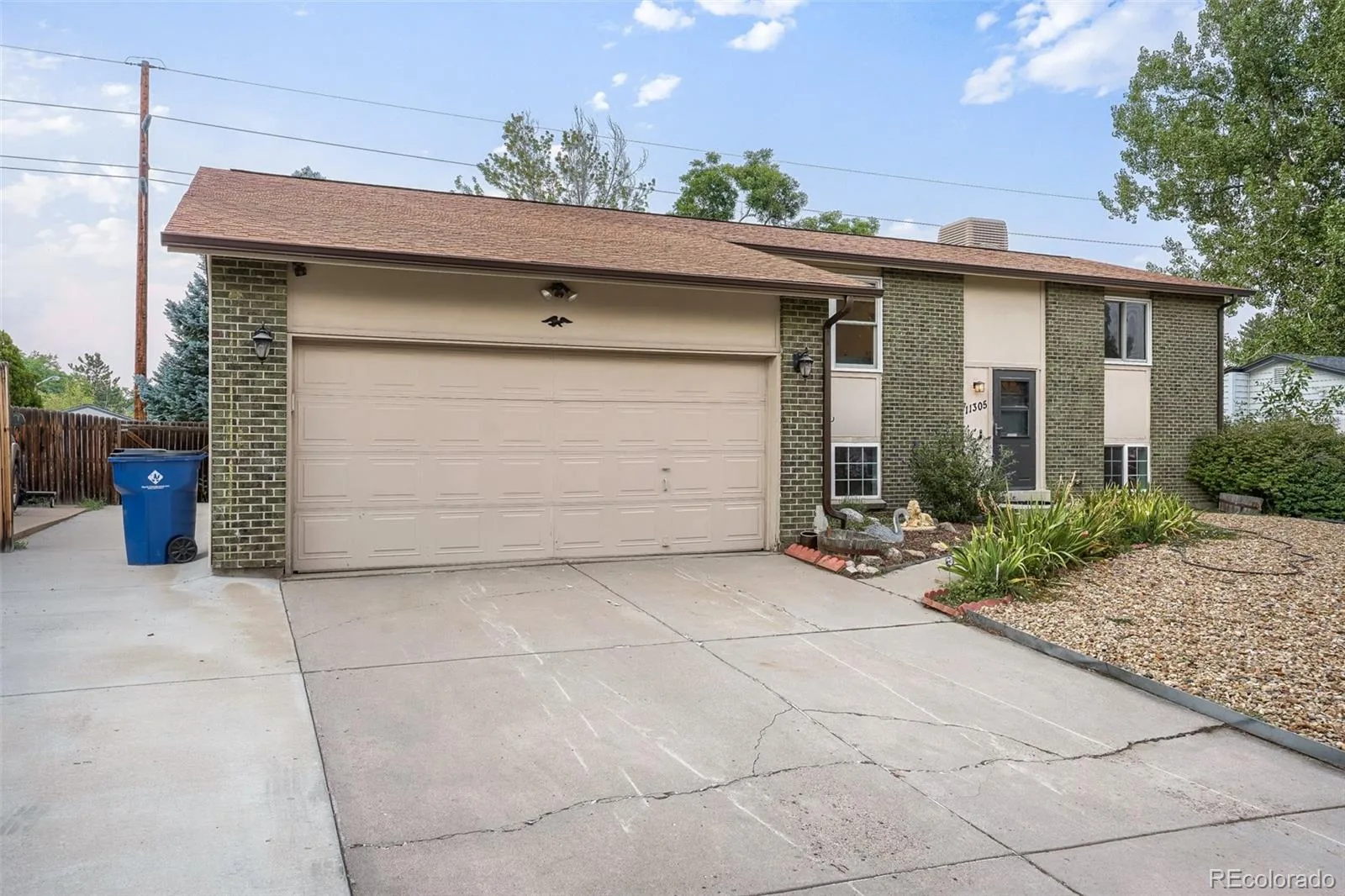 11305 W Texas Avenue Denver CO 80232 | MLS #REC5849484 08152026213655 1600 3