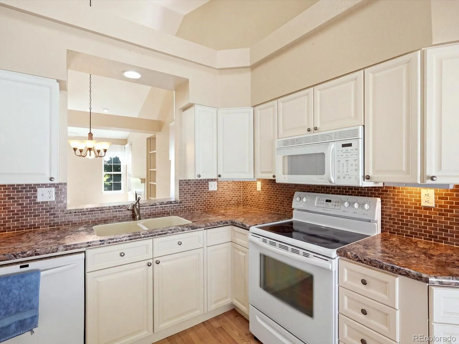 9805 Carmel Court Lone Tree CO 80124 | MLS #REC5850913 08282026144916 1600 10