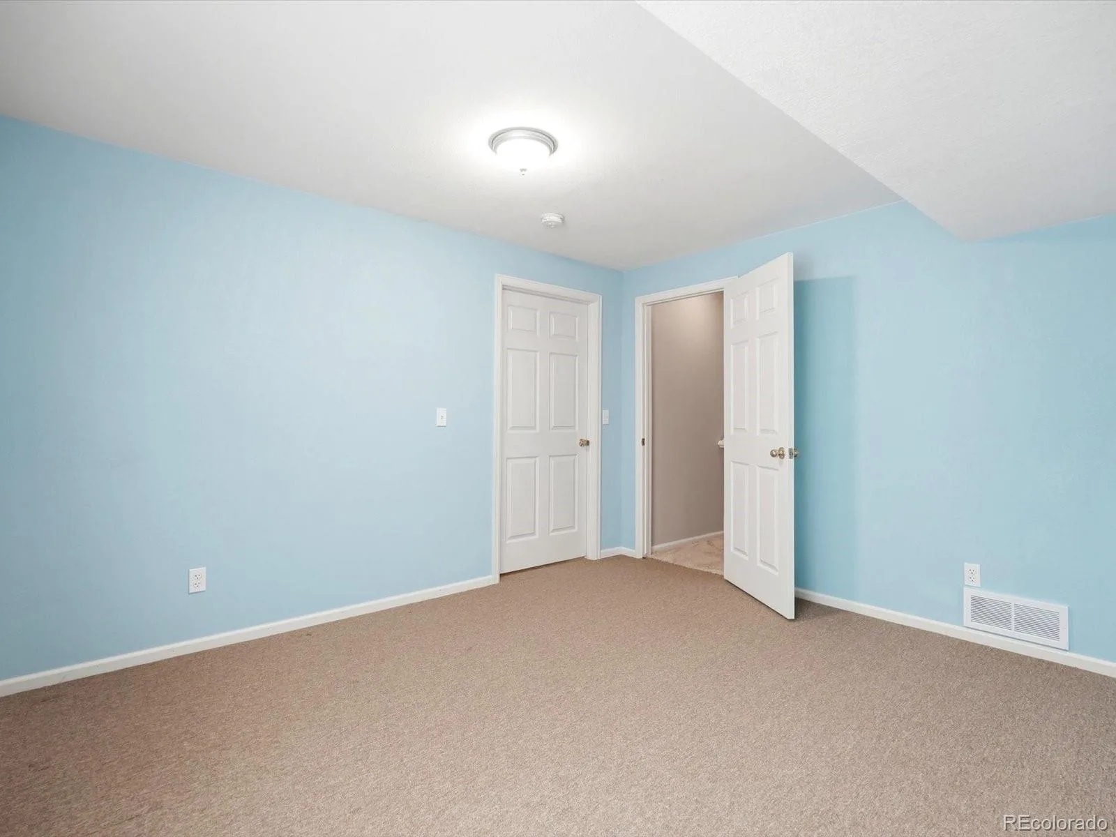 9805 Carmel Court Lone Tree CO 80124 | MLS #REC5850913 08282026144916 1600 34