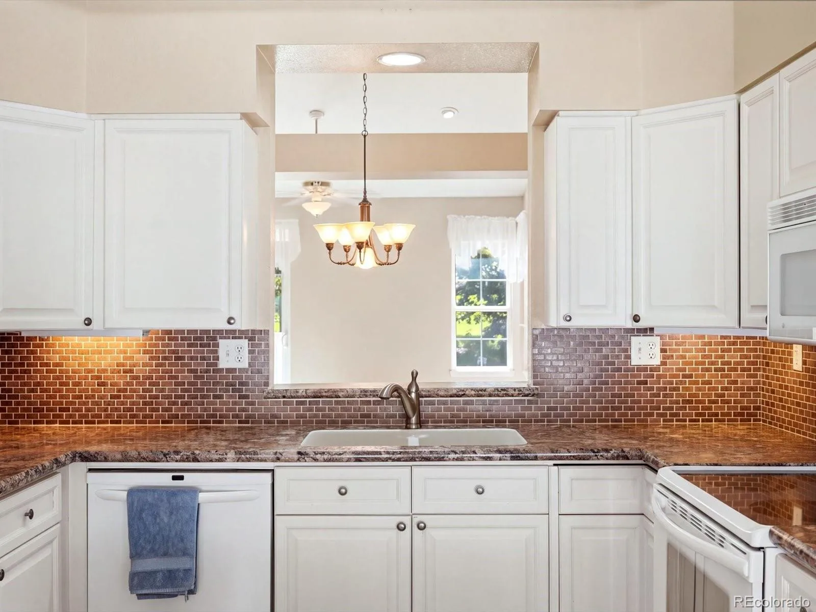 9805 Carmel Court Lone Tree CO 80124 | MLS #REC5850913 08282026144916 1600 9