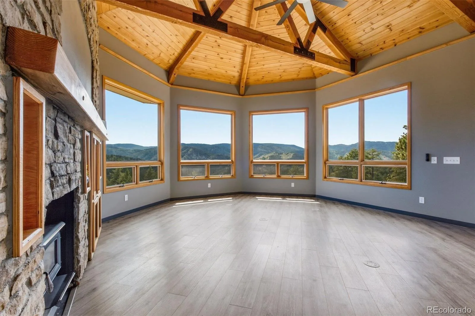 15441 W Sampson Road Littleton CO 80127 | MLS #REC5851268 08262026233623 1600 3