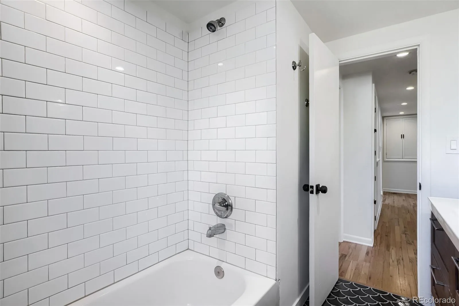 2391 W 56th Denver CO 80221 MLS #REC5851883 06092026015657 1600 22