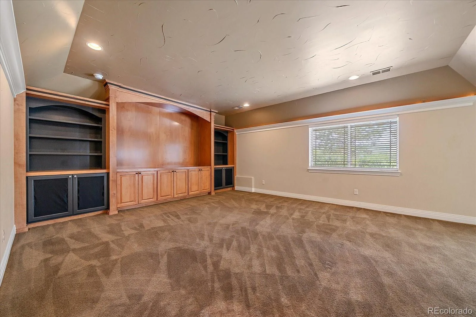6265 Diamond Ridge Parkway Castle Rock CO 80108 MLS #REC5853286 06262026201309 1600 30
