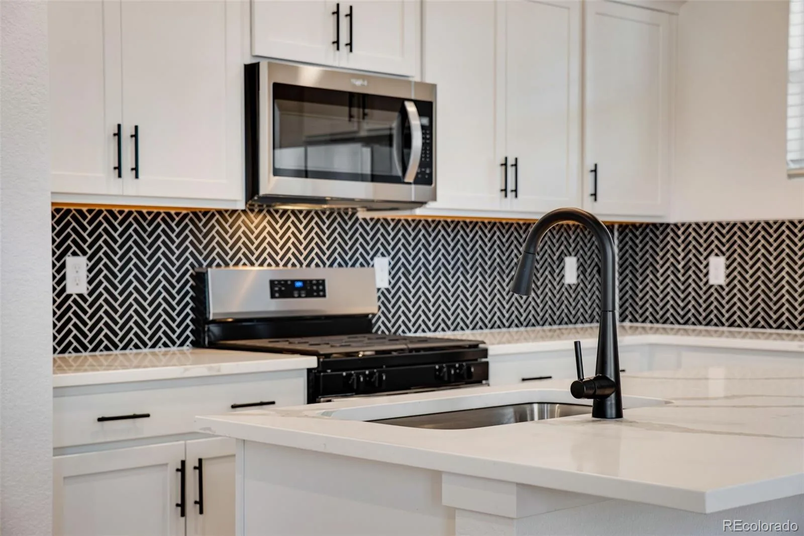 22604 E 6th Place Aurora CO 80018 | MLS #REC5853819 06252026224237 1600 12