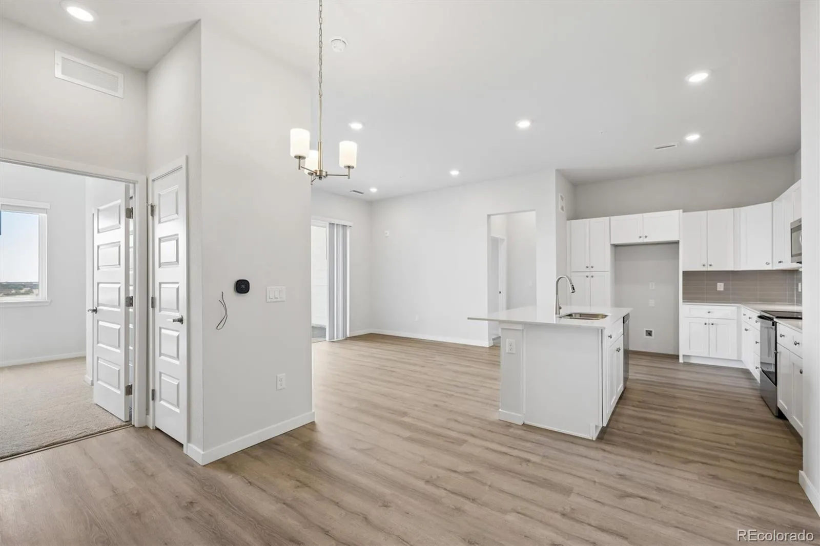 483 Interlocken Boulevard #403 Broomfield CO 80021 | MLS #REC5854936 07312026224834 1600 4