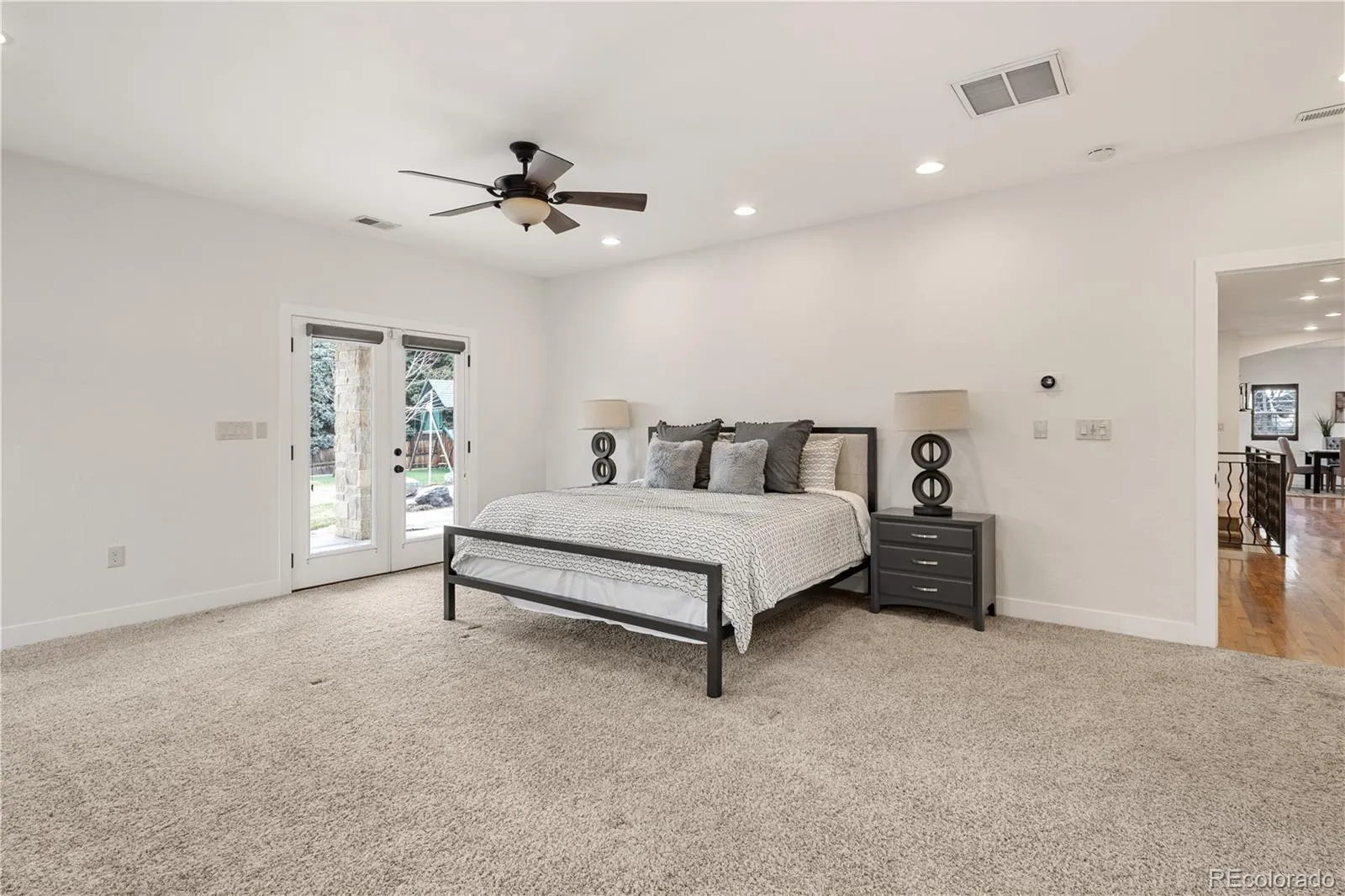 6071 S Detroit Street Centennial CO 80121 MLS #REC5855525 04152026235410 1600 12