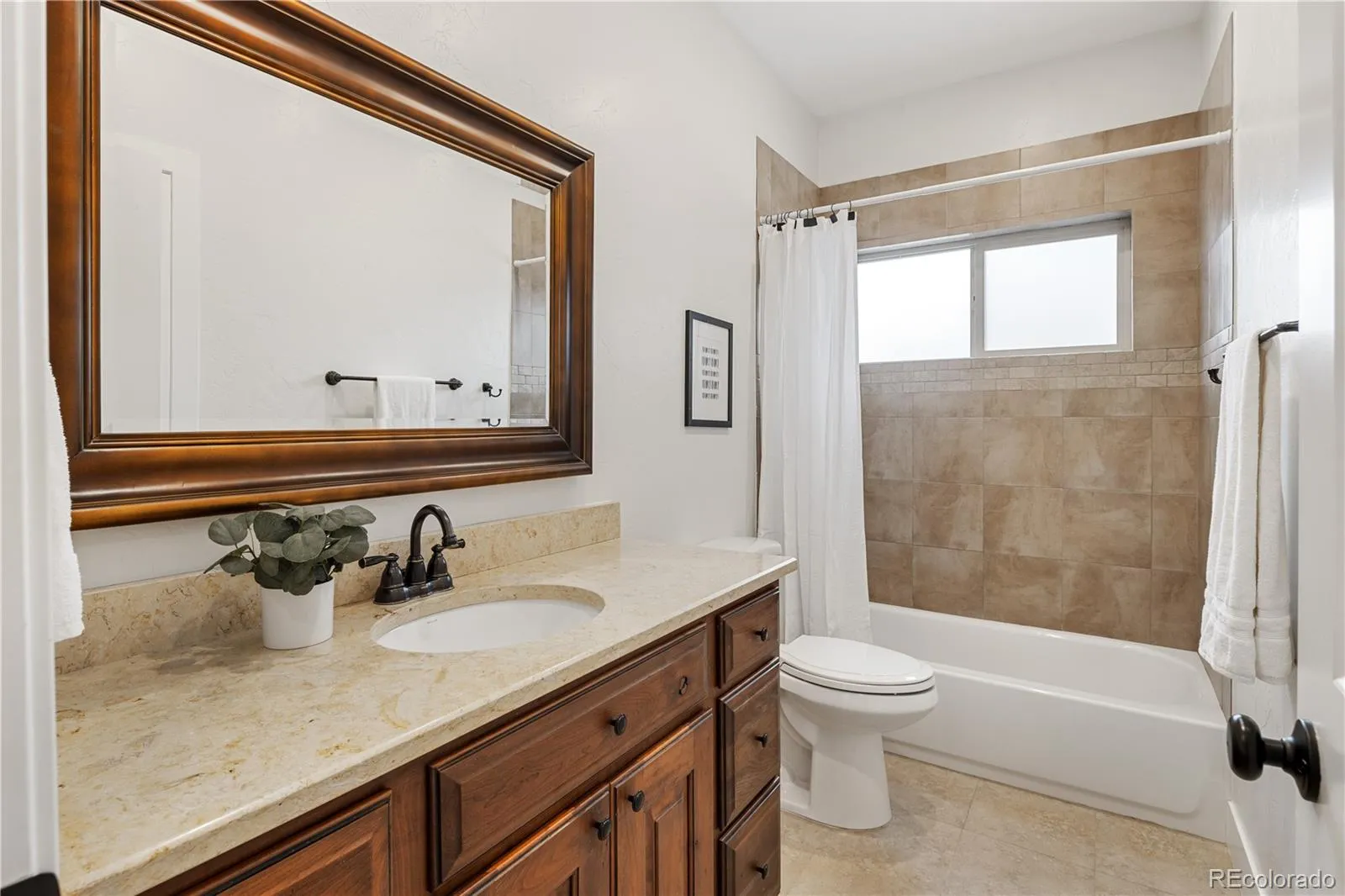 6071 S Detroit Street Centennial CO 80121 MLS #REC5855525 04152026235410 1600 19