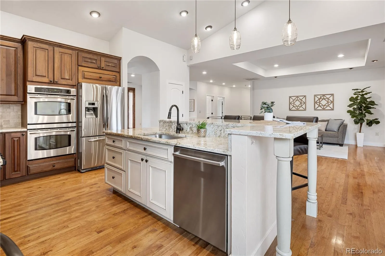 6071 S Detroit Street Centennial CO 80121 MLS #REC5855525 04152026235410 1600 4