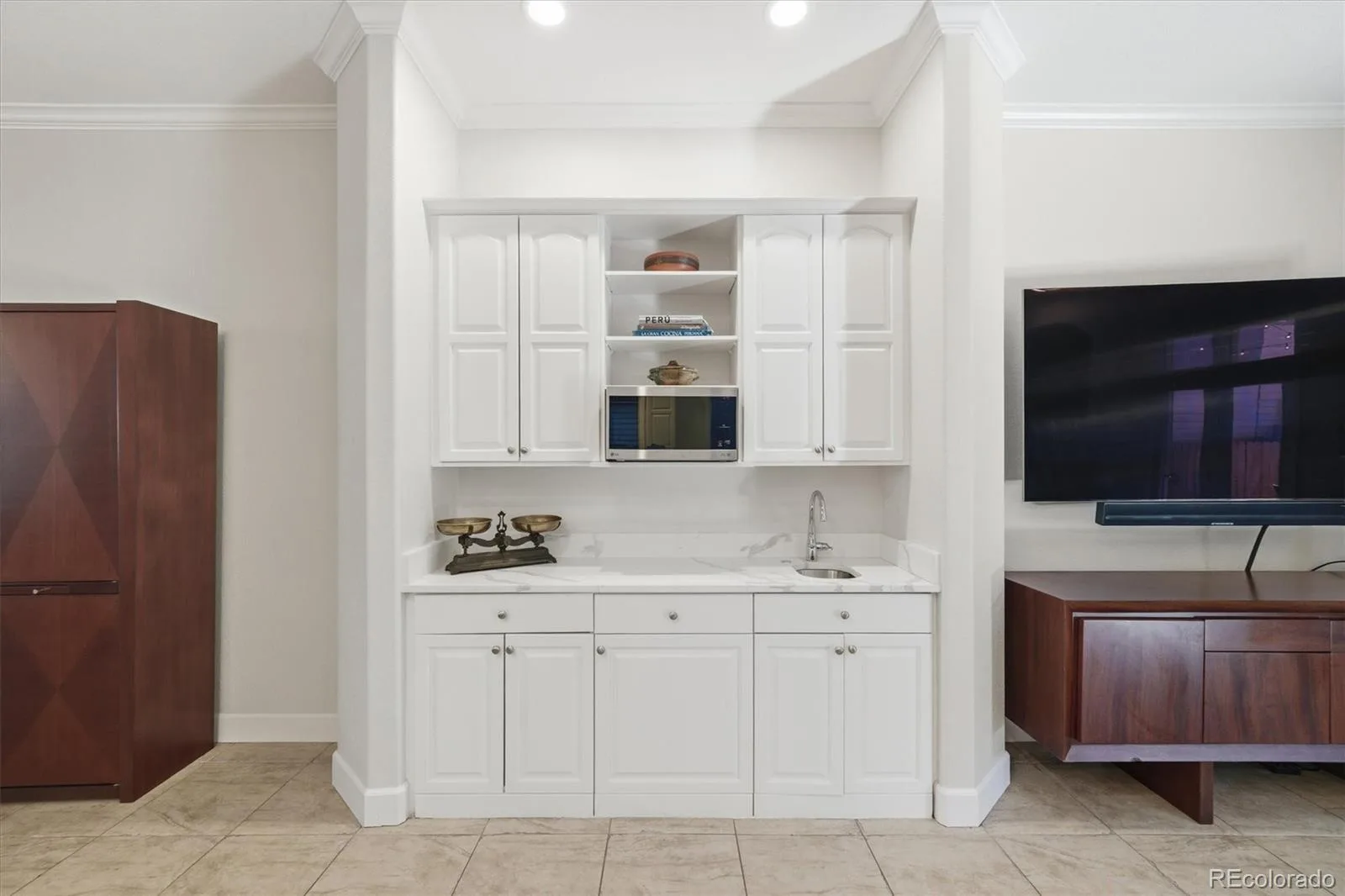 258 S Monroe Street Denver CO 80209 MLS #REC5855604 06092026015703 1600 18