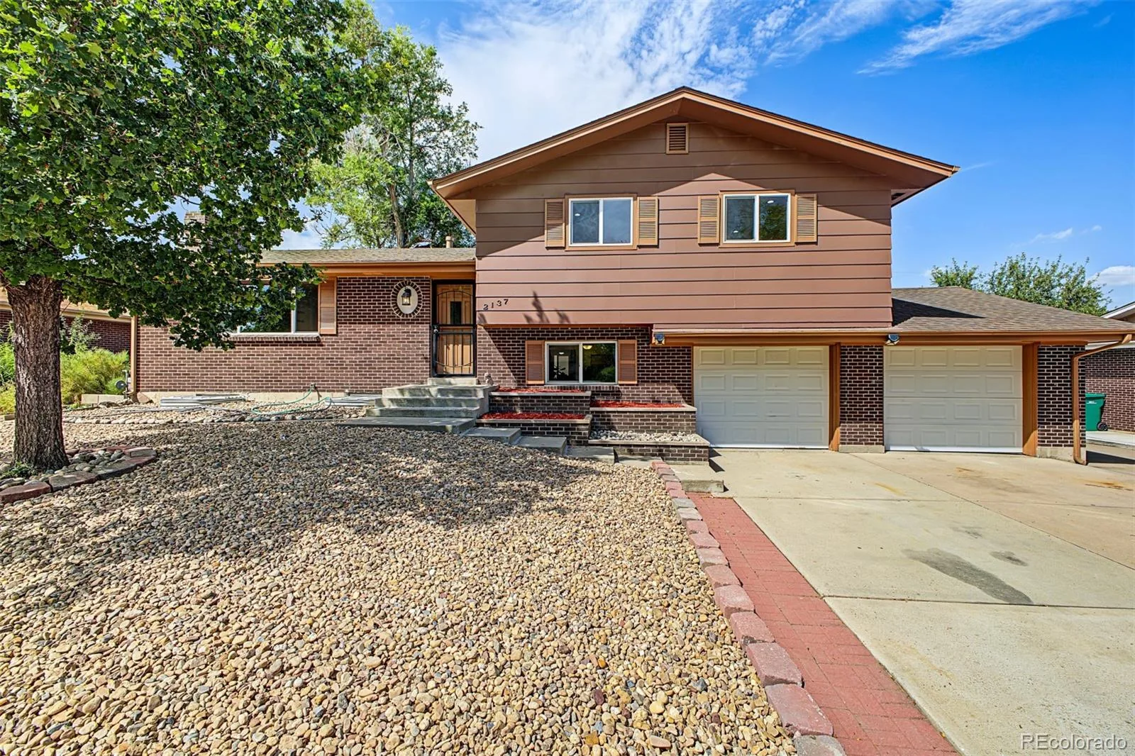 2137 S Yarrow Street Lakewood CO 80227 | MLS #REC5856144 09242026103052 1600 1