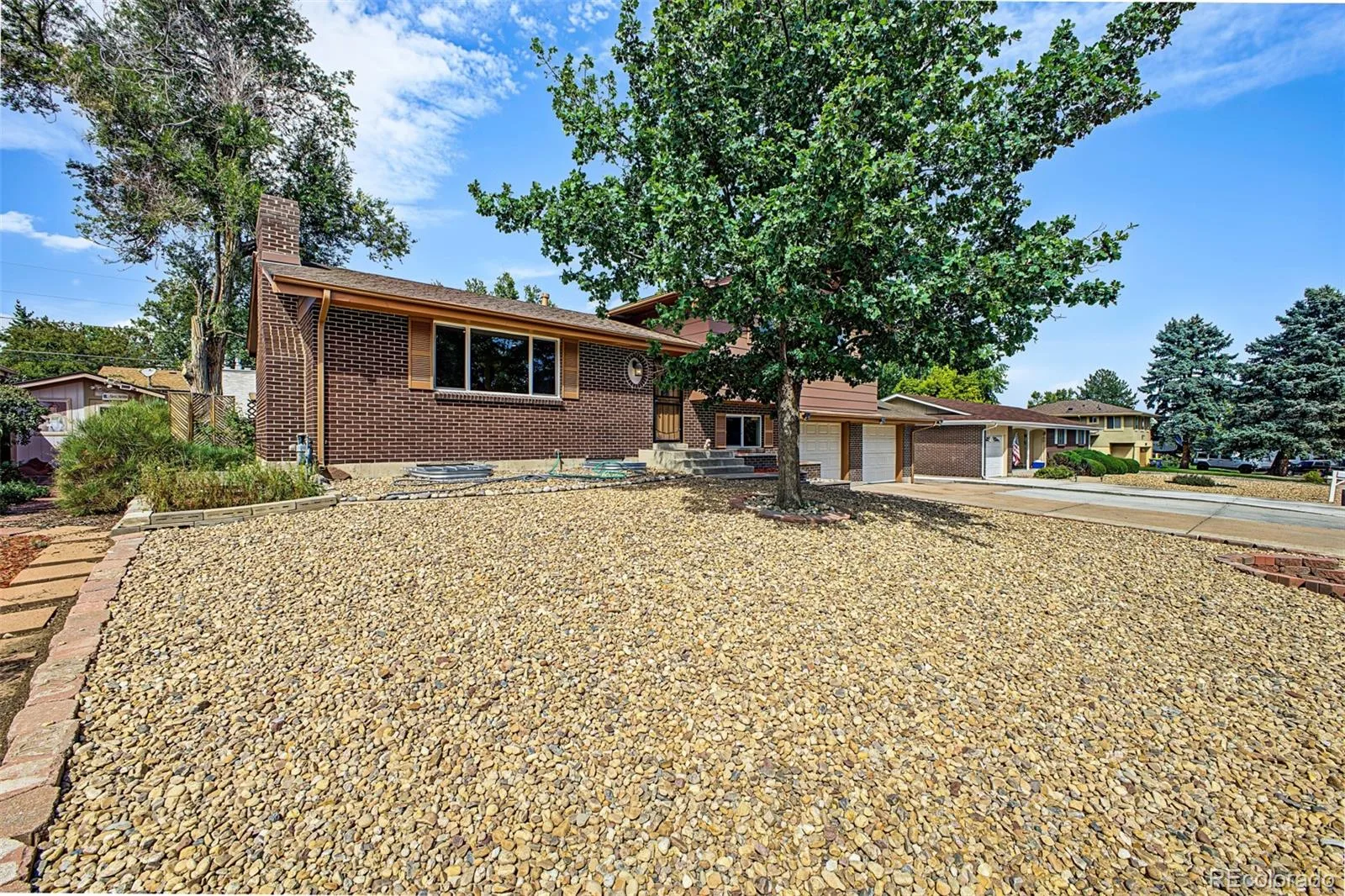2137 S Yarrow Street Lakewood CO 80227 | MLS #REC5856144 09242026103052 1600 2