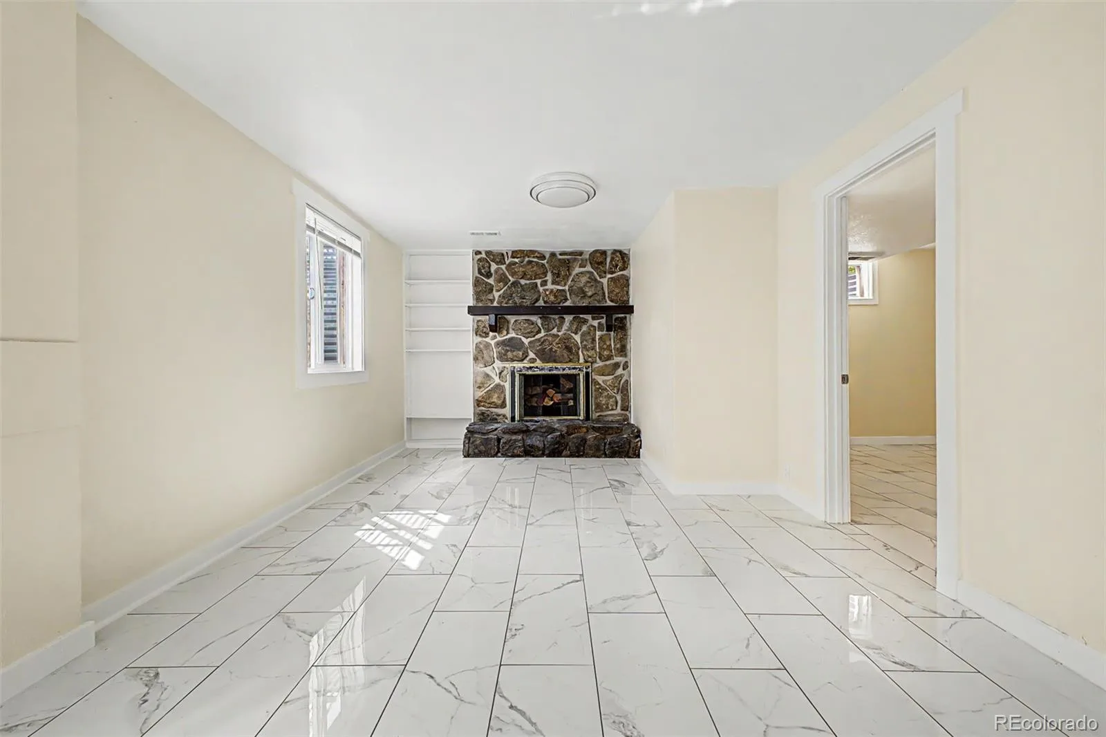 2137 S Yarrow Street Lakewood CO 80227 | MLS #REC5856144 09242026103052 1600 33