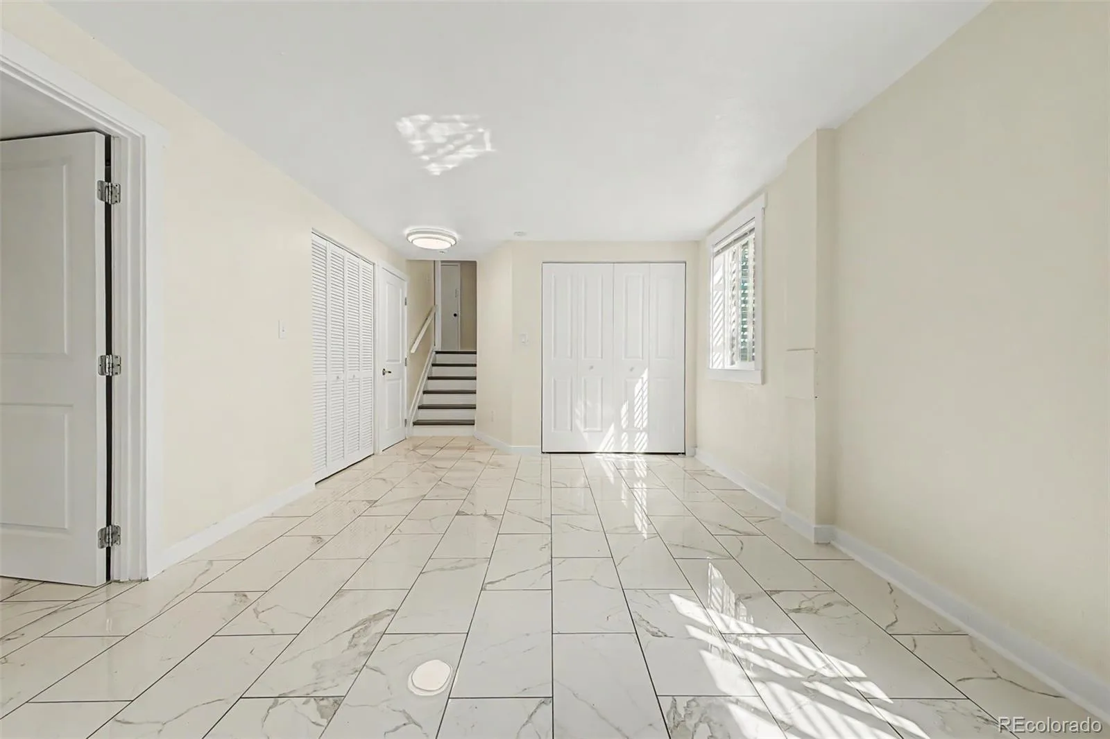 2137 S Yarrow Street Lakewood CO 80227 | MLS #REC5856144 09242026103052 1600 35