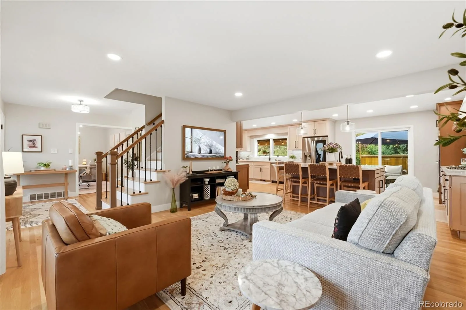 7291 W Morraine Drive Littleton CO 80128 | MLS #REC5857777 08122026190059 1600 2