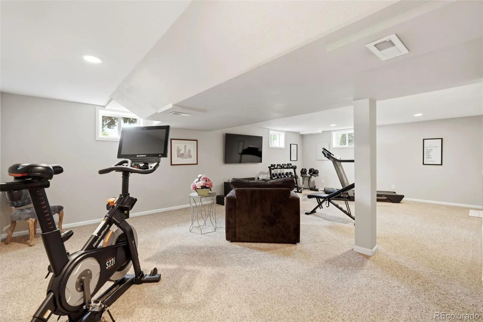 7291 W Morraine Drive Littleton CO 80128 | MLS #REC5857777 08122026190059 1600 35