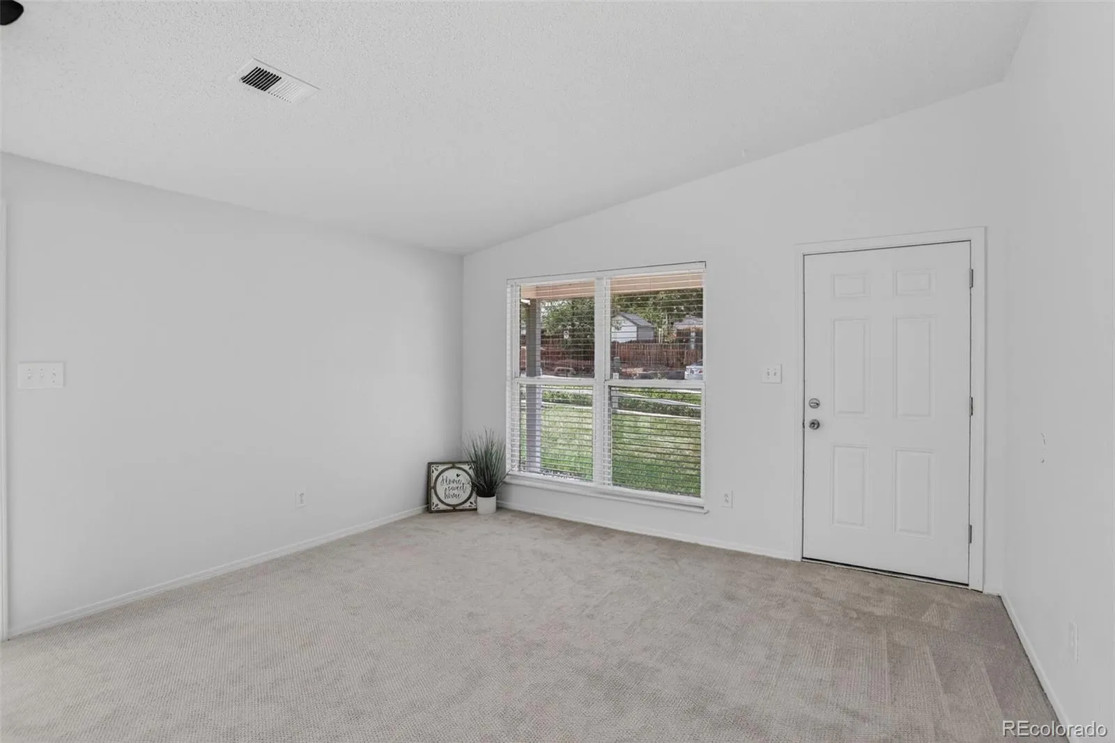 9026 Clayton Street Thornton CO 80229 MLS #REC5858563 05282026023925 1600 2