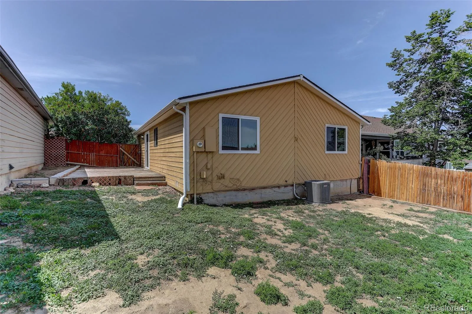 9026 Clayton Street Thornton CO 80229 MLS #REC5858563 05282026023925 1600 28