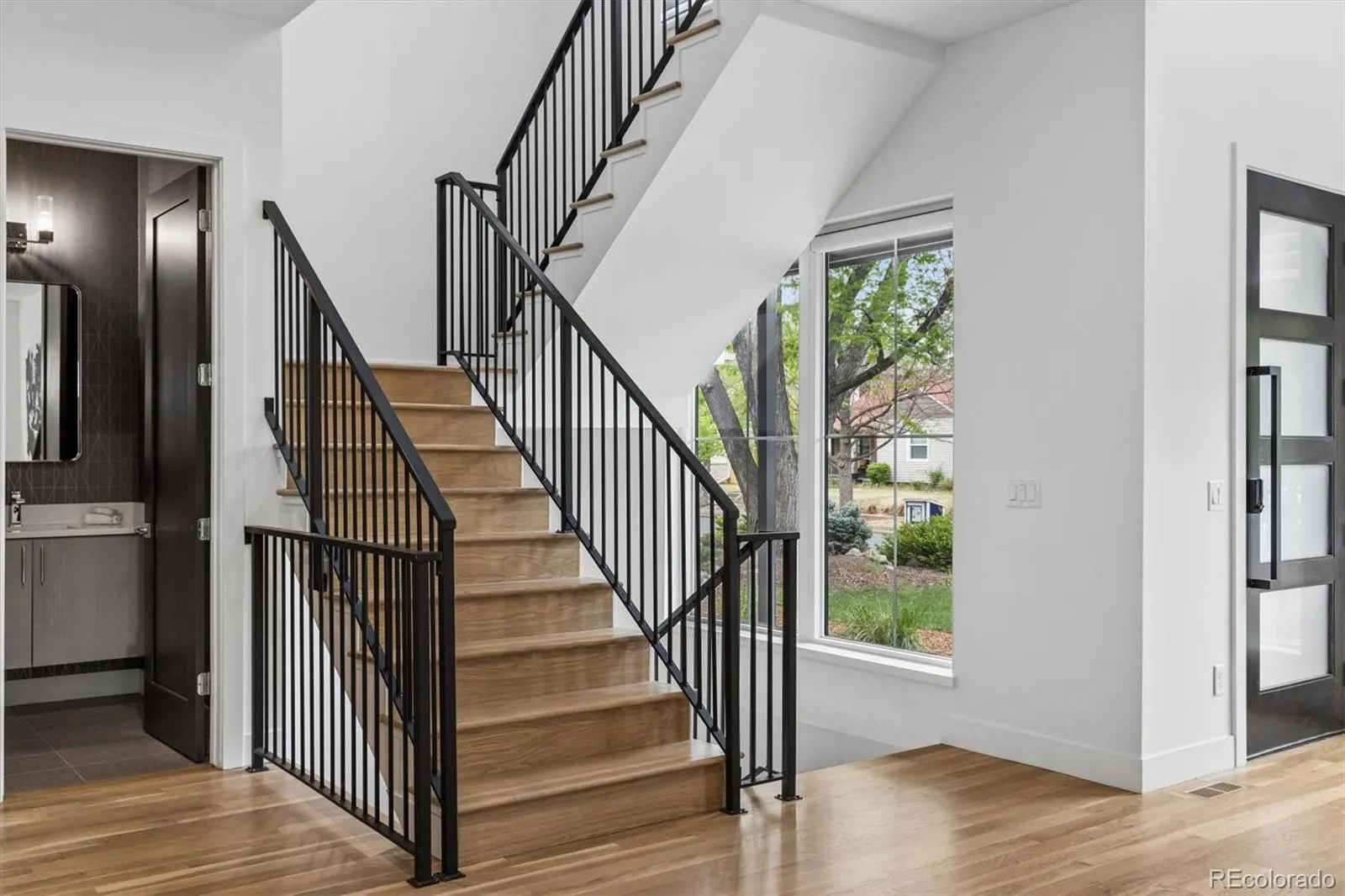 1710 S Corona Street Denver CO 80210 MLS #REC5858744 05032026000901 1600 6