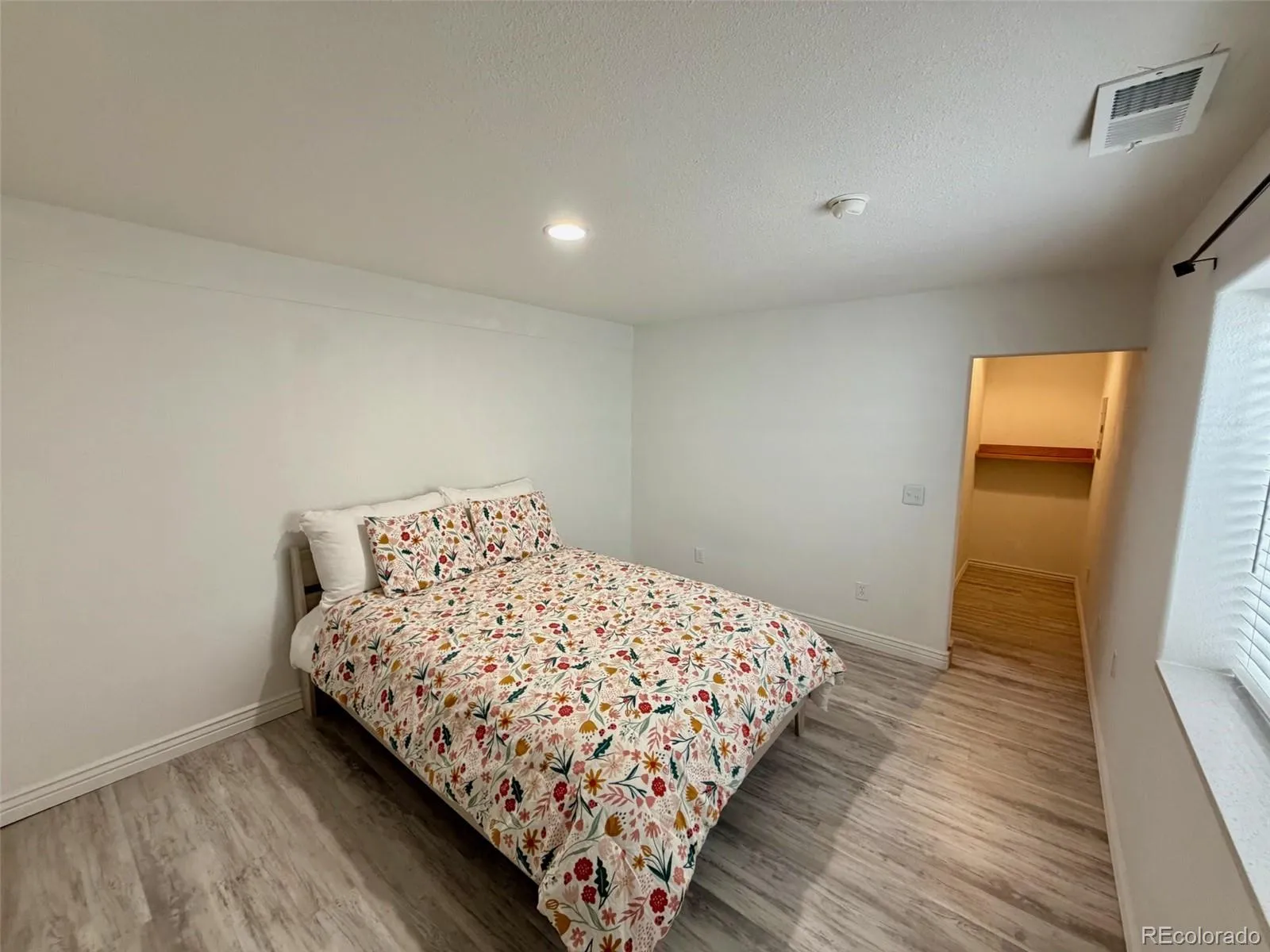 7474 W Saratoga Place Littleton CO 80123 MLS #REC5858970 05142026212008 1600 22